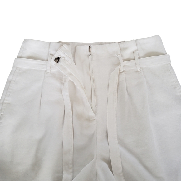 Molly Bracken White Paperbag Shorts With Belt - Picture 5 of 10
